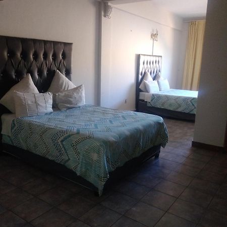 Tassili Lodge Kempton Park Eksteriør billede